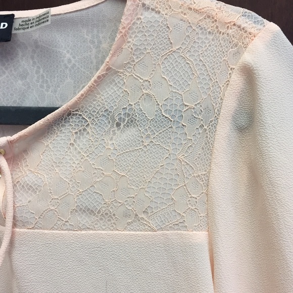 Karl Lagerfeld long sleeve blouse size sp - Picture 3 of 6